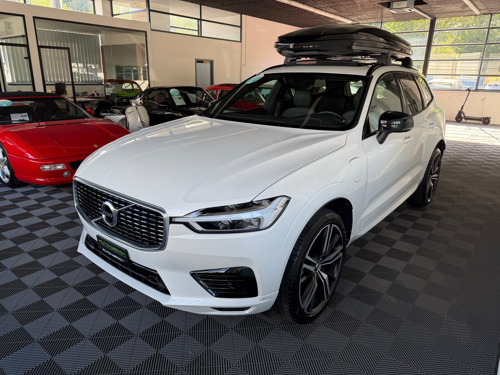 VOLVO XC60 T8 eAWD R-Design Geartronic, Hybride Rechargeable Essence/Électricité, Occasion / Utilisé, Automatique - 6