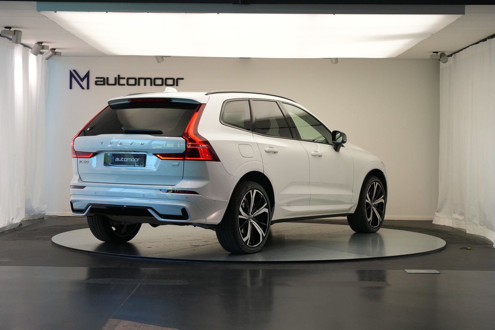 VOLVO XC60 T8 eAWD PluginHybrid Ultimate Dark Geartronic *CH, Plug-in-Hybrid Petrol/Electric, Second hand / Used, Automatic - 5