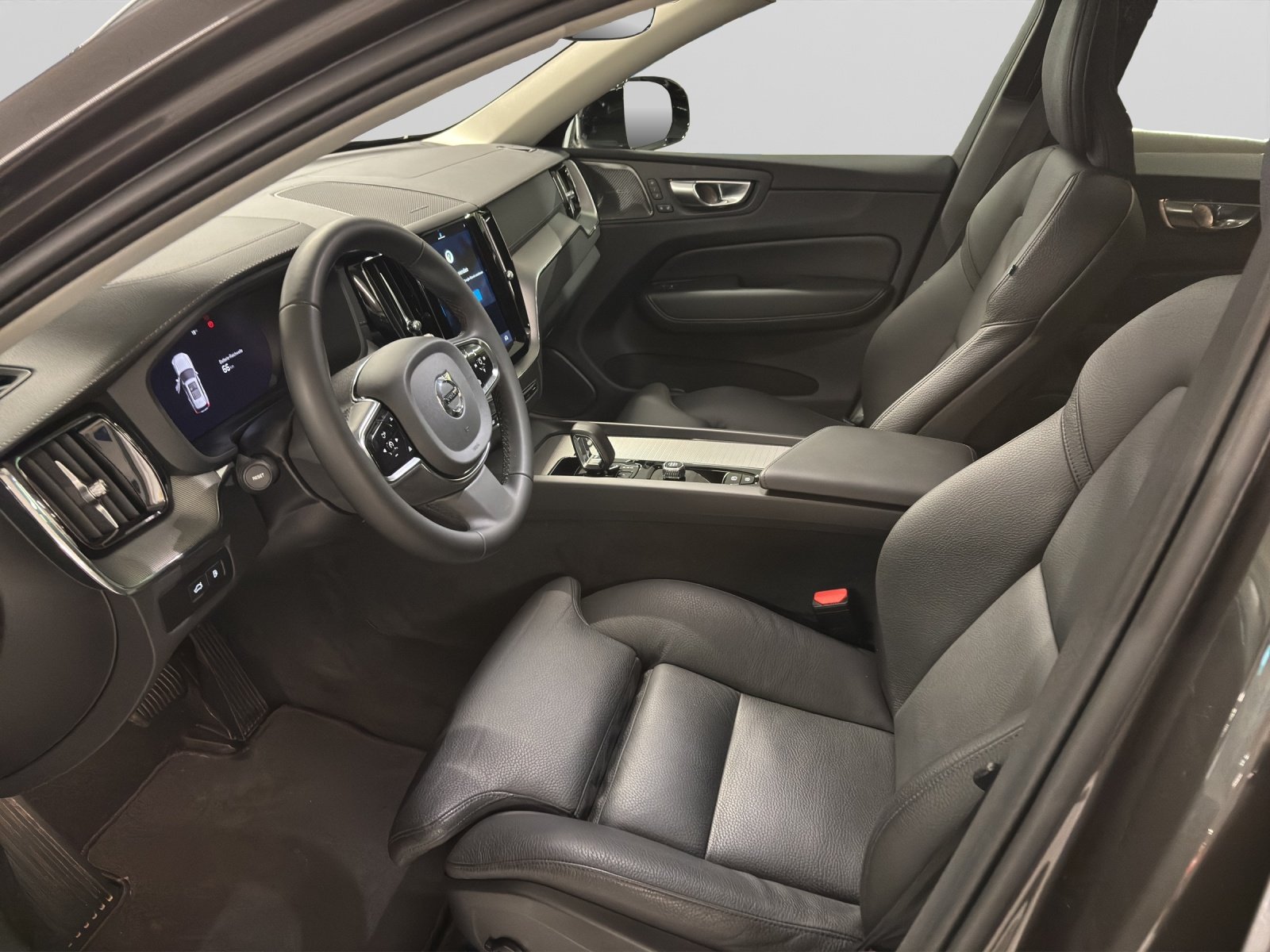 VOLVO XC60 2.0 T8 TE Xcentric eAWD, Plug-in-Hybrid Benzin/Elektro, Occasion / Gebraucht, Automatik - 4