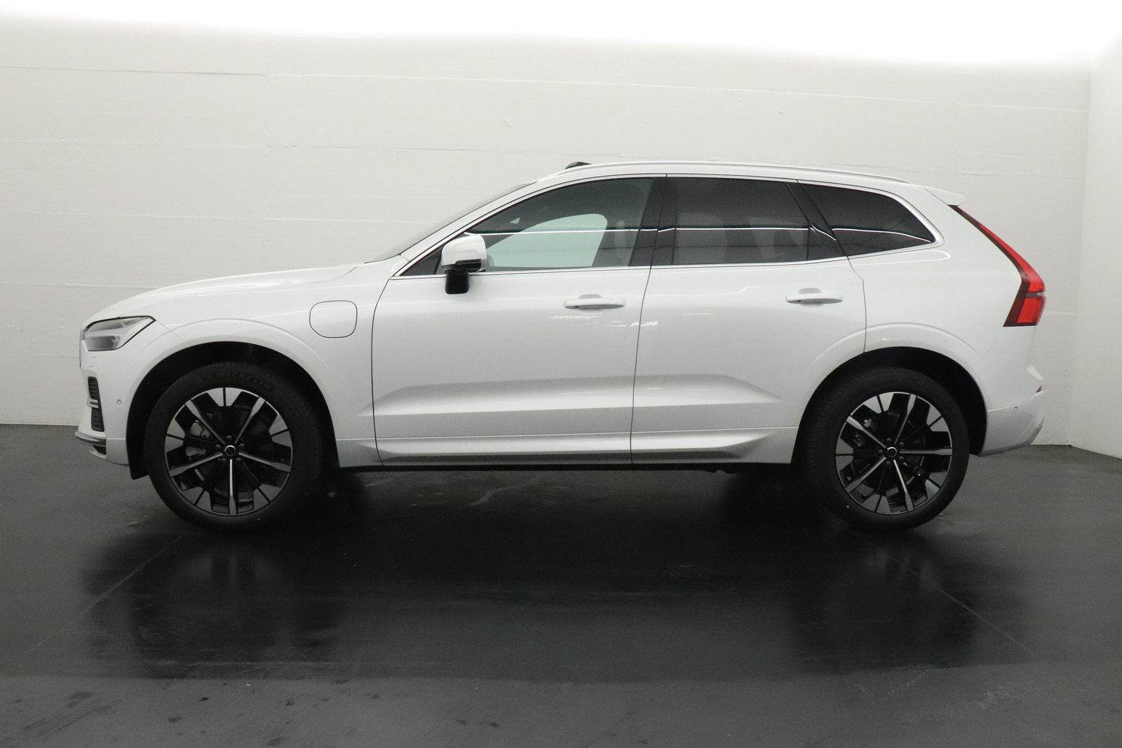 VOLVO XC60 2.0 T6 TE Ultra Bright eAWD, Plug-in-Hybrid Benzina/Elettrica, Occasioni / Usate, Automatico - 4