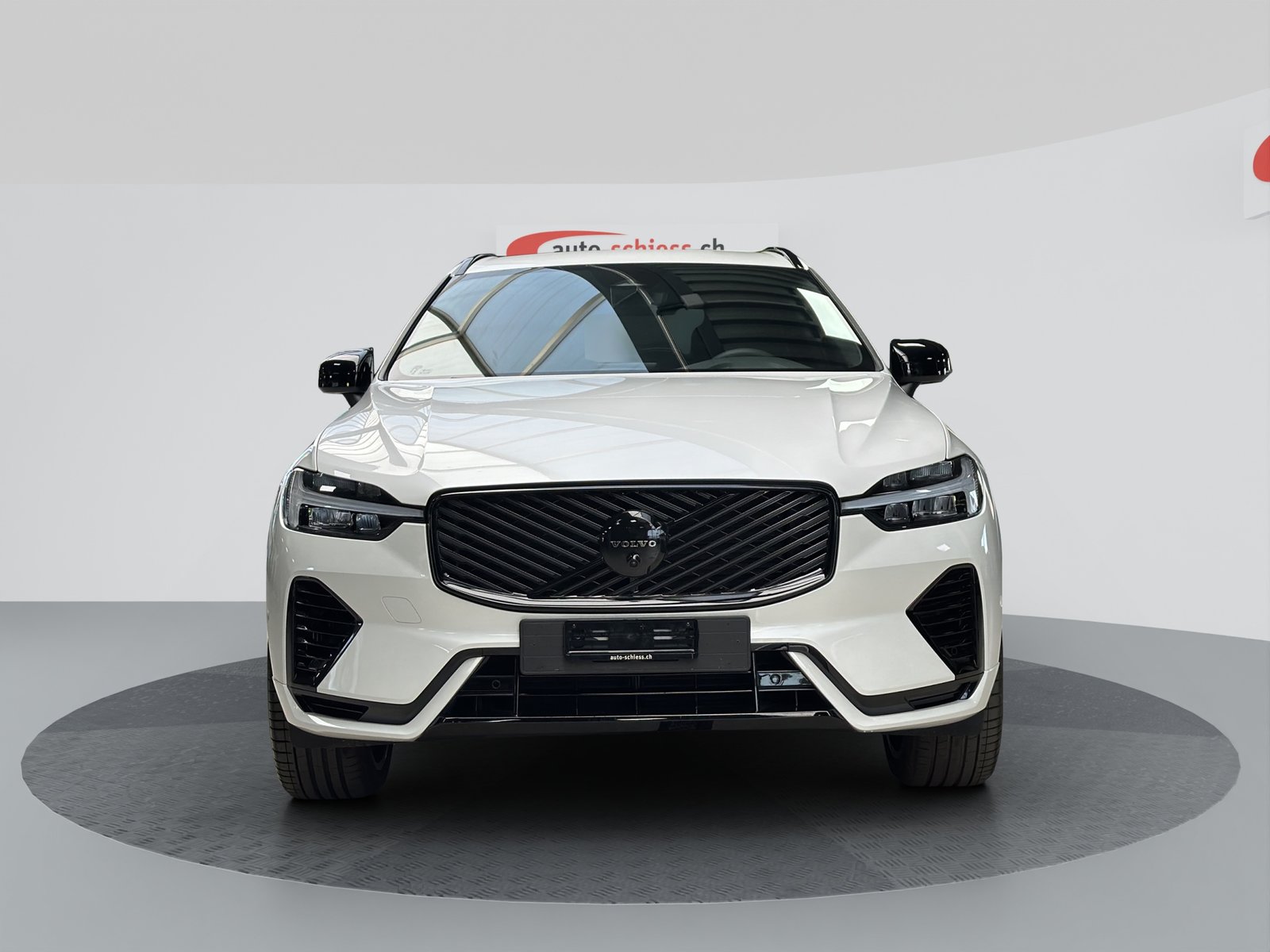 VOLVO XC60 T6 AWD PluginHybrid Black Edition Geartronic, Plug-in-Hybrid Benzina/Elettrica, Occasioni / Usate, Automatico - 2