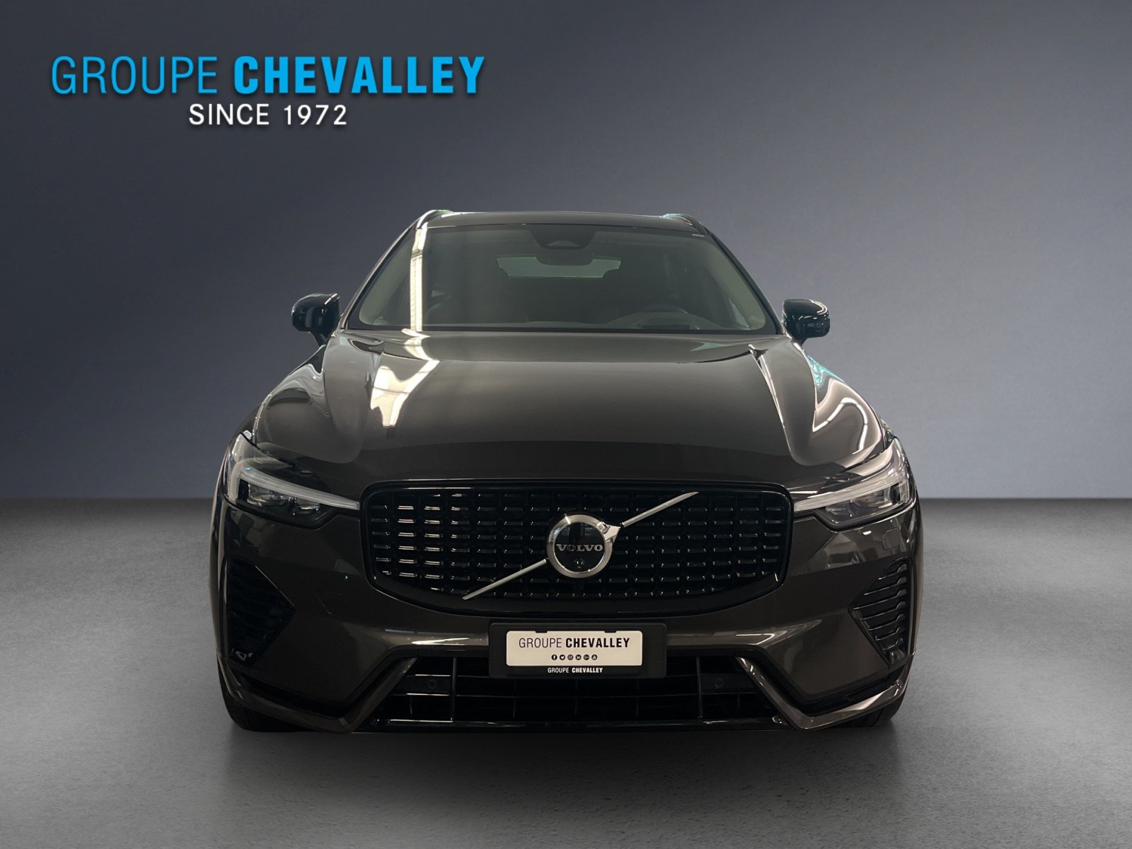 VOLVO XC60 T6 eAWD Ultim Dark, Plug-in-Hybrid Petrol/Electric, Second hand / Used, Automatic - 2