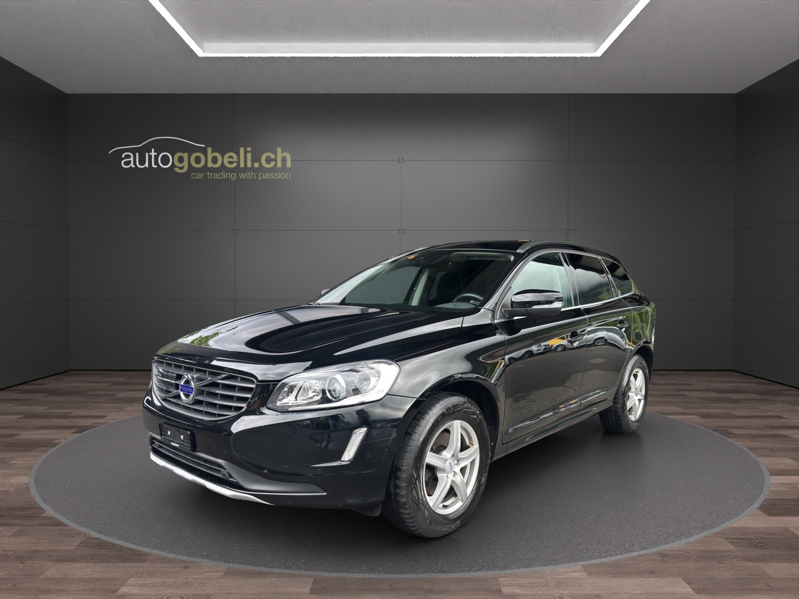 VOLVO XC60 T5 AWD Momentum Geartronic