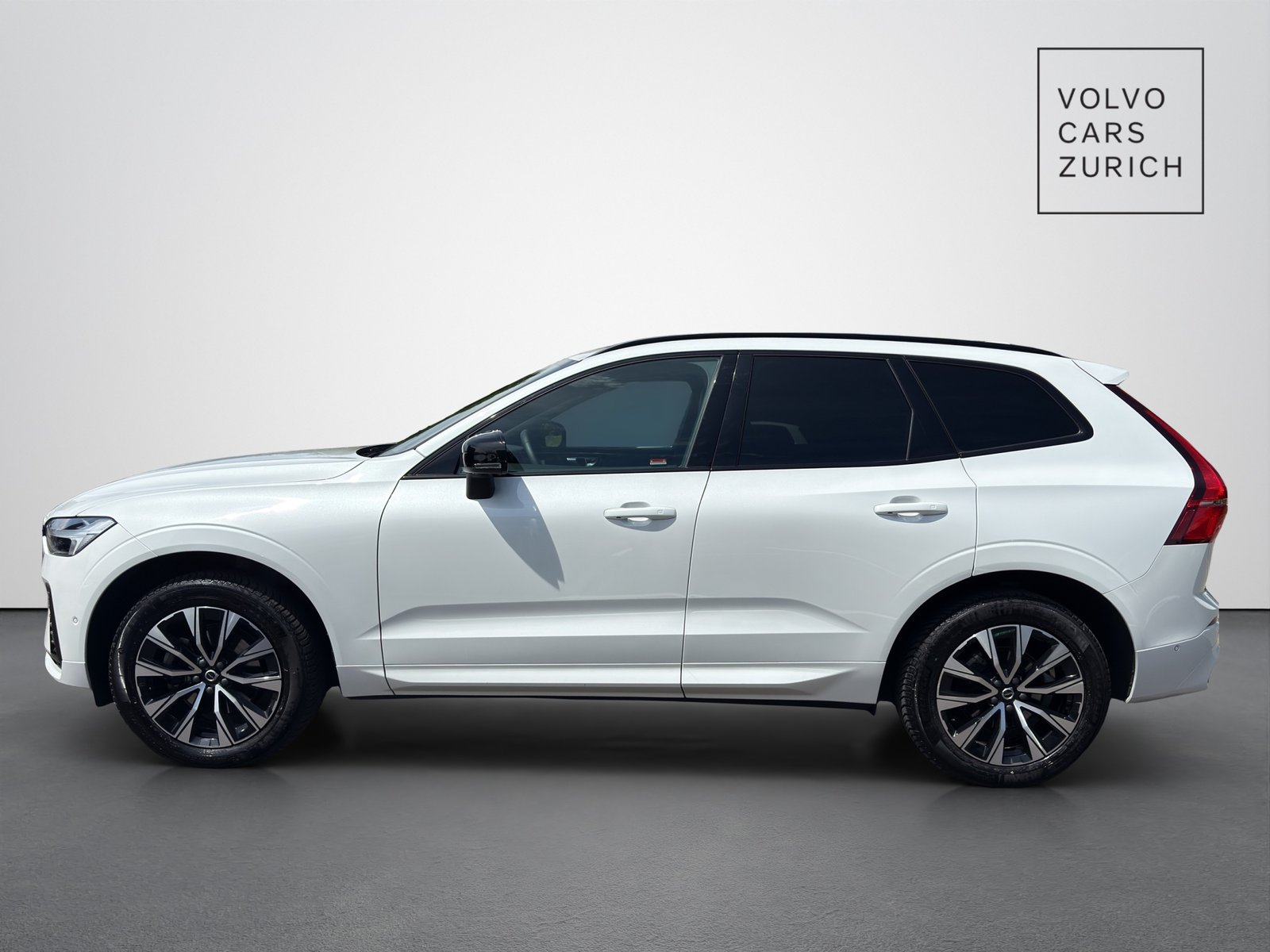 VOLVO XC60 2.0 B5 MH Plus Dark AWD, Hybride Leggero Benzina/Elettrica, Occasioni / Usate, Automatico - 3