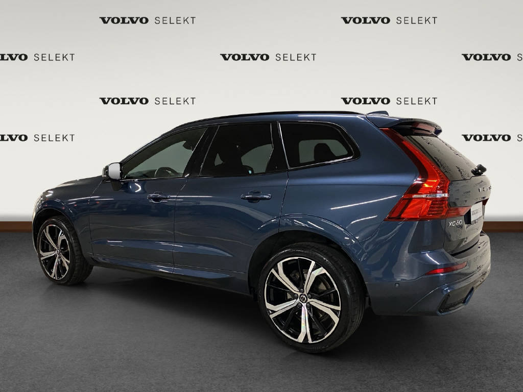 VOLVO XC60 2.0 B4 MH Plus Dark AWD, Hybride Leggero Diesel/Elettrica, Occasioni / Usate, Automatico - 3