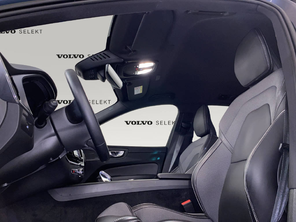VOLVO XC60 2.0 B4 MH Plus Dark AWD, Hybride Leggero Diesel/Elettrica, Occasioni / Usate, Automatico - 7