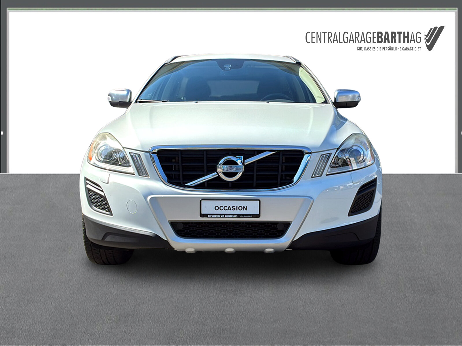 VOLVO XC60 2.4 D4 Momentum AWD, Diesel, Occasion / Gebraucht, Automatik - 2