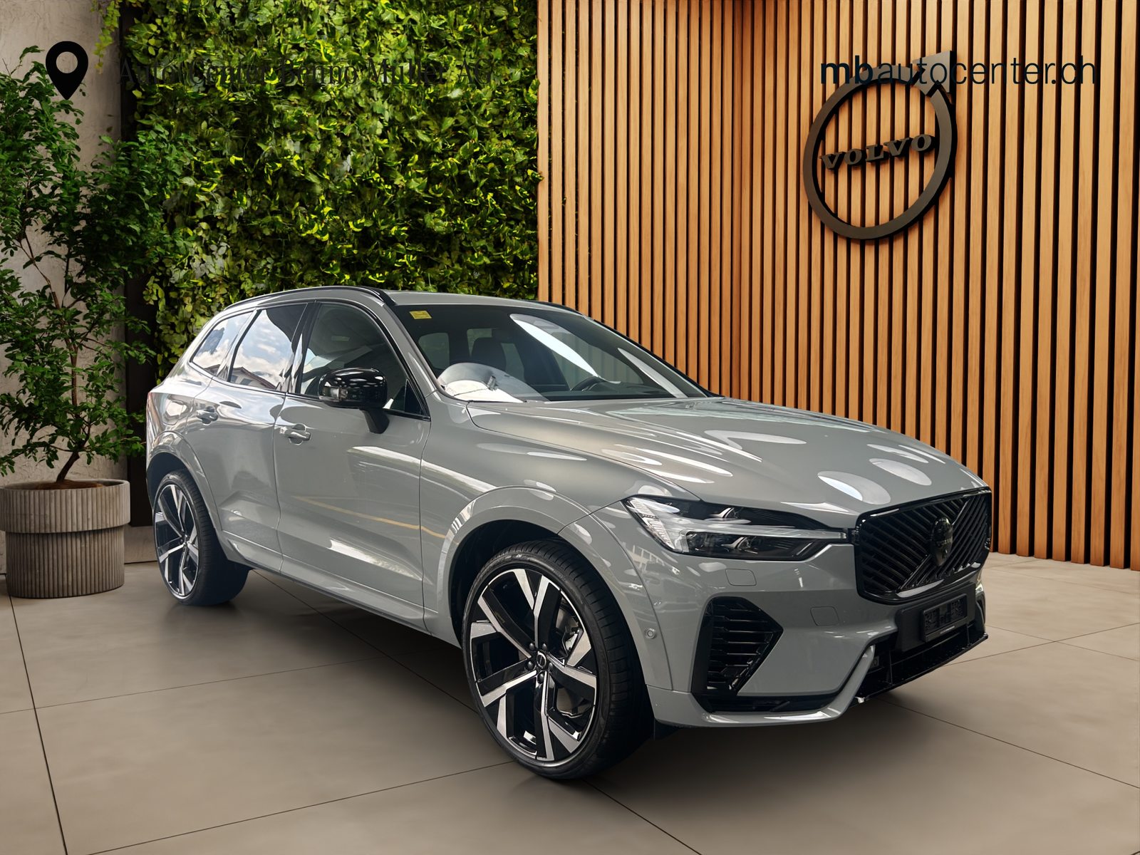 VOLVO XC60 2.0 T6 TE Black Edition eAWD, Hybride Rechargeable Essence/Électricité, Occasion / Utilisé, Automatique - 7