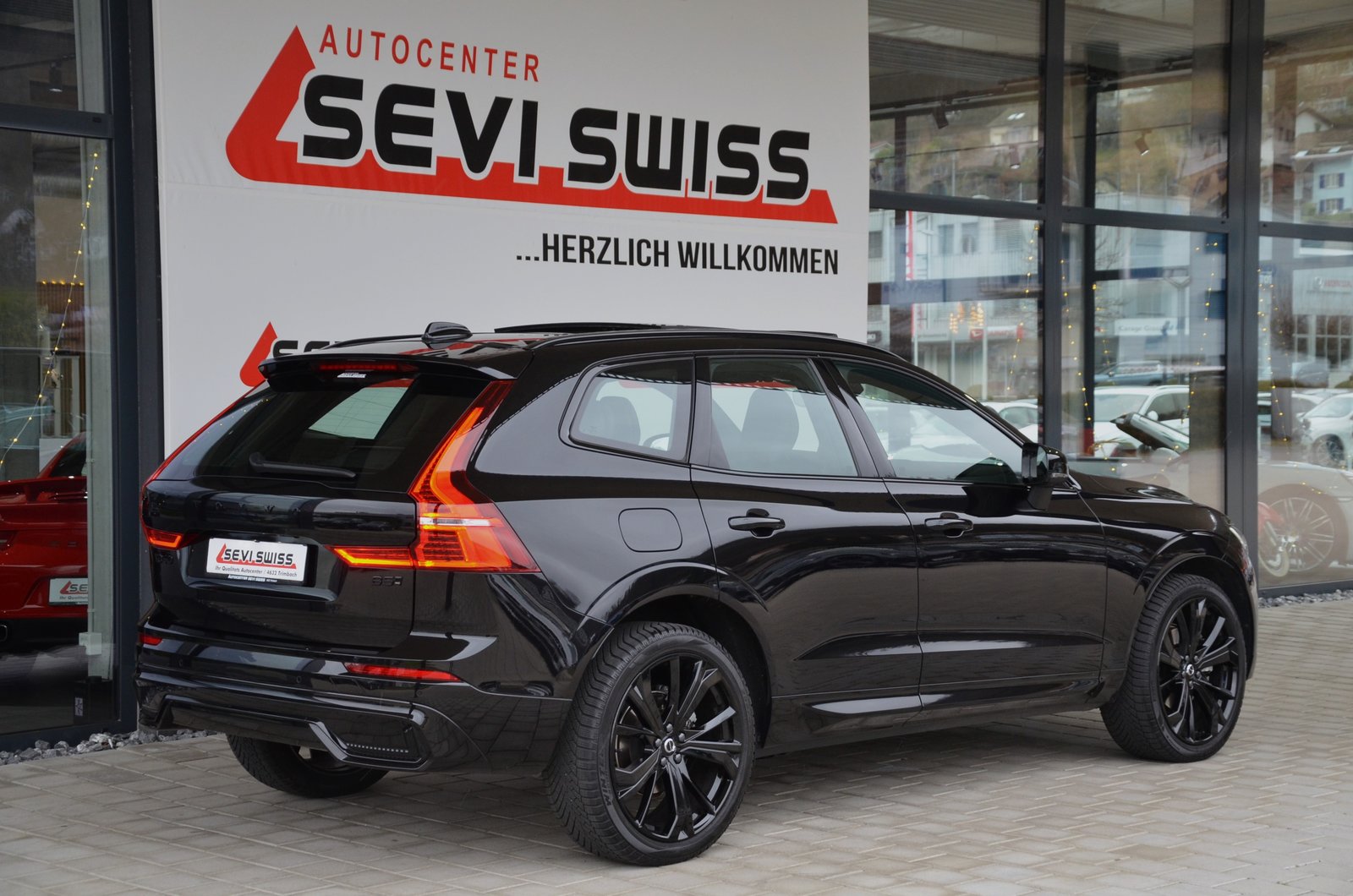 VOLVO XC60 B5 Benzin Mild Hybrid AWD Ultra Dark Geartronic*A, Mild-Hybrid Benzin/Elektro, Occasion / Gebraucht, Automatik - 5