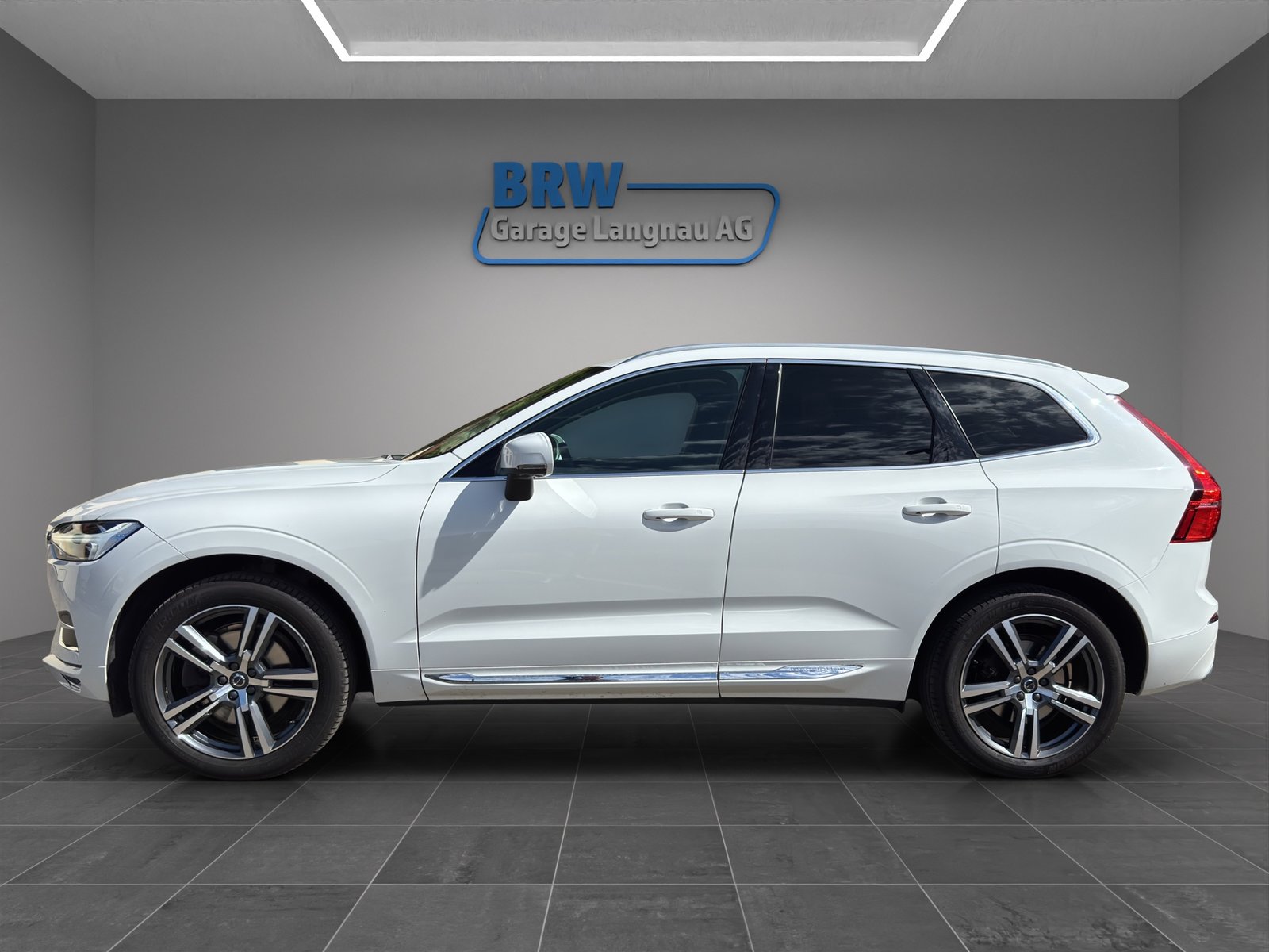 VOLVO XC60 T5 AWD Inscription Geartronic, Benzina, Occasioni / Usate, Automatico - 2