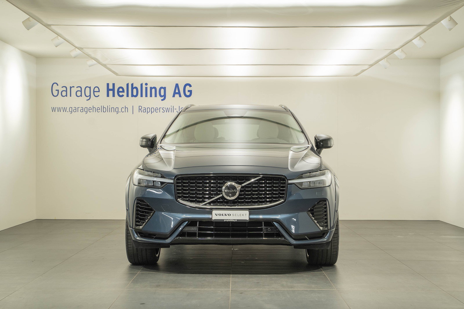 VOLVO XC60 2.0 T8 TE XCLUSIVE Ultra Dark eAWD, Hybride Rechargeable Essence/Électricité, Occasion / Utilisé, Automatique - 2