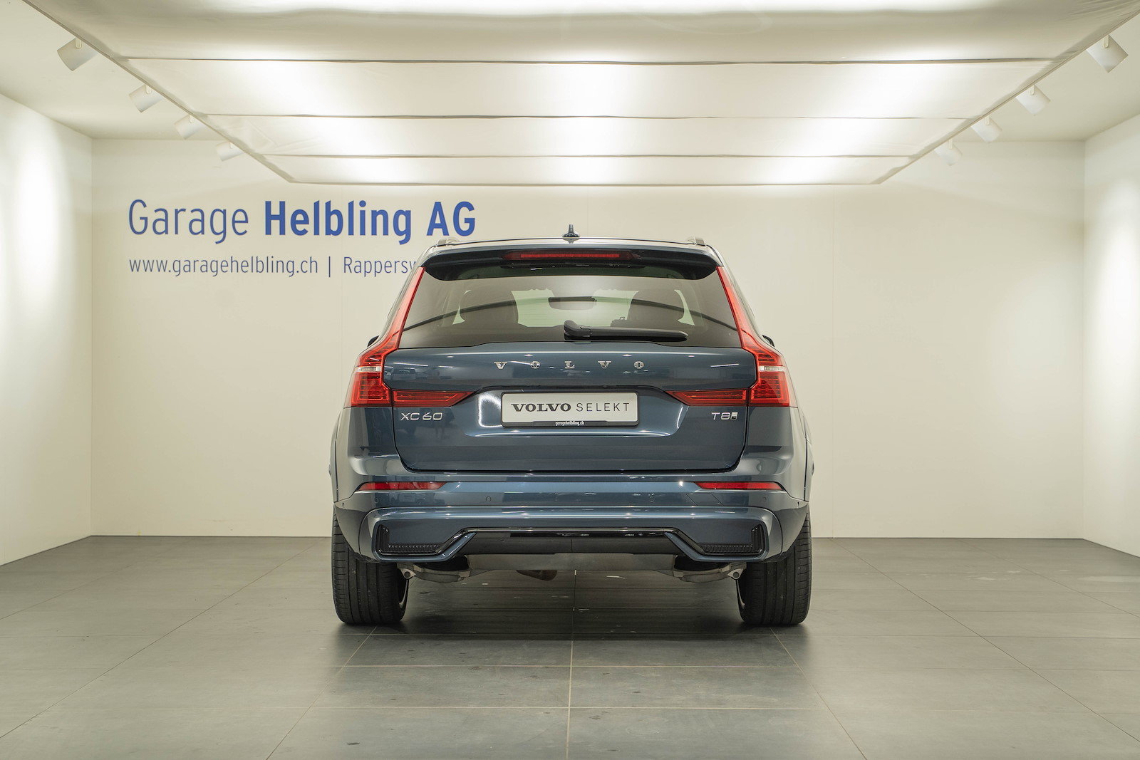 VOLVO XC60 2.0 T8 TE XCLUSIVE Ultra Dark eAWD, Hybride Rechargeable Essence/Électricité, Occasion / Utilisé, Automatique - 4
