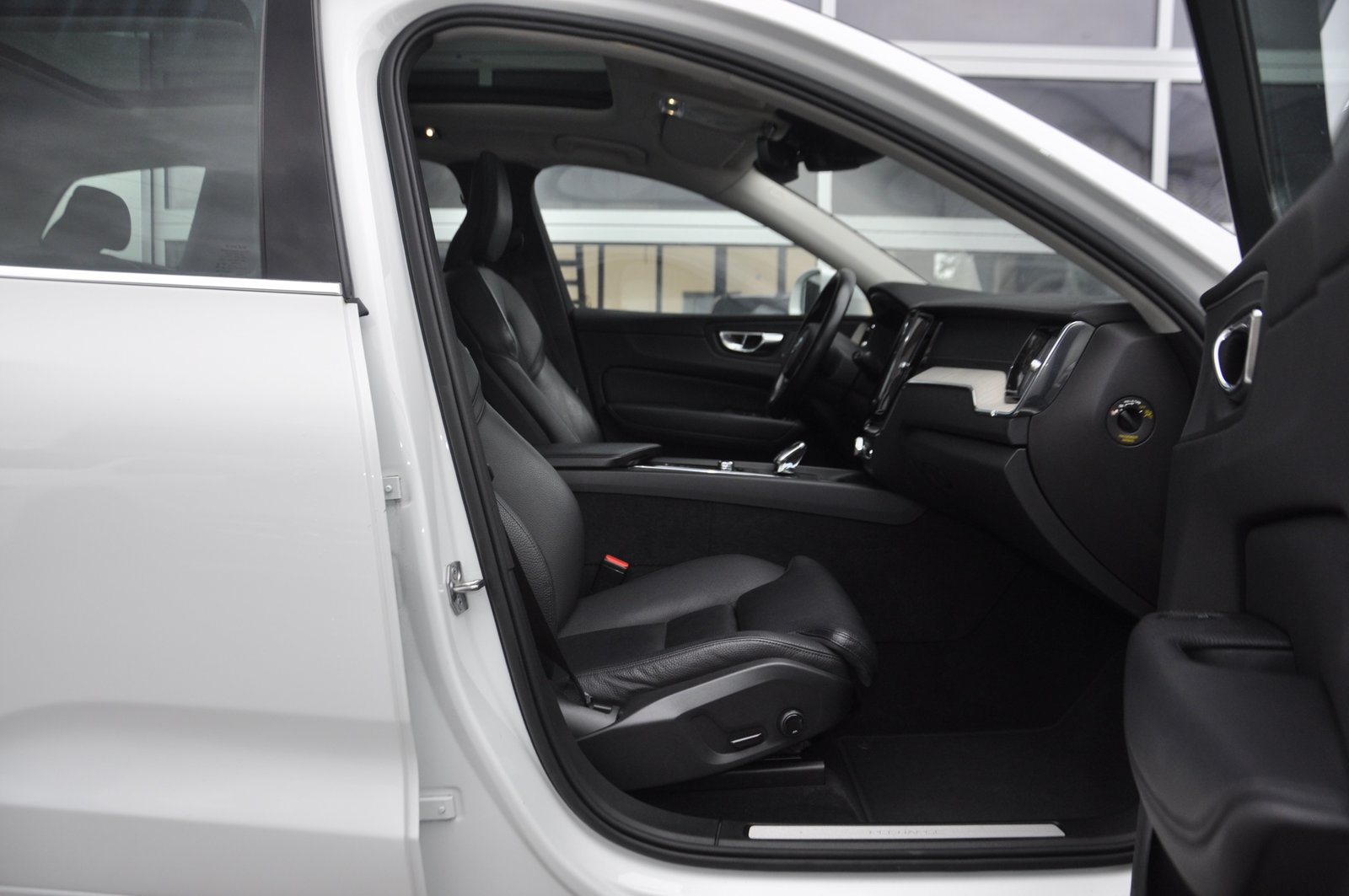 VOLVO XC60 T6 eAWD Inscription Geartronic, Plug-in-Hybrid Petrol/Electric, Second hand / Used, Automatic - 7