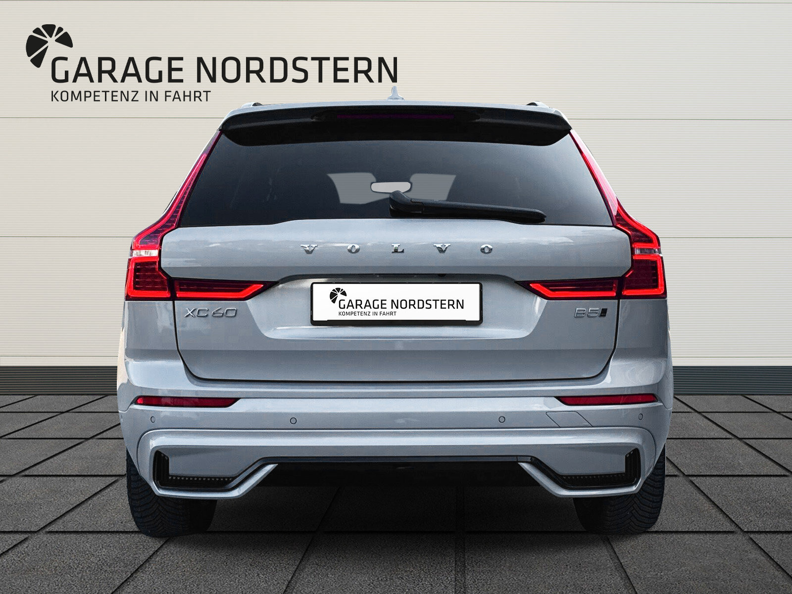 VOLVO XC60 2.0 B5 MH Plus Dark AWD, Hybride Leggero Benzina/Elettrica, Occasioni / Usate, Automatico - 4