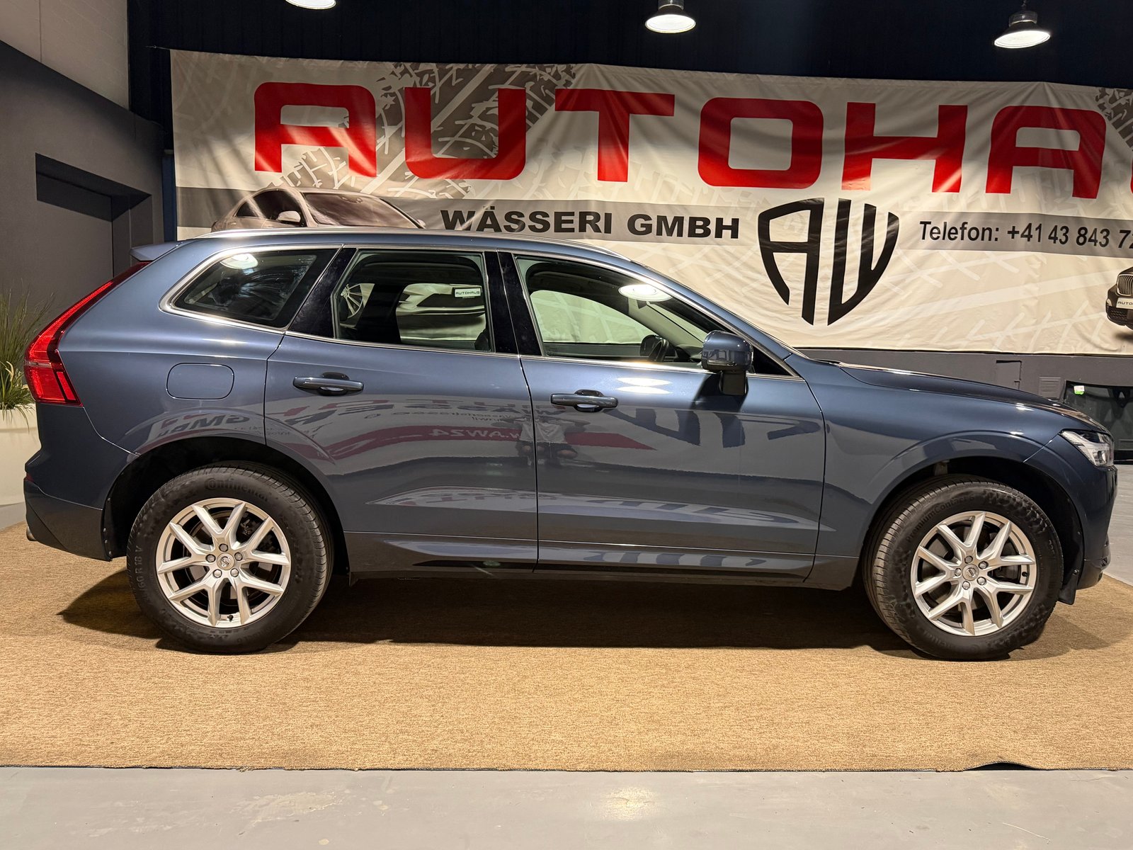VOLVO XC60 T8 eAWD Momentum Geartronic, Plug-in-Hybrid Benzin/Elektro, Occasion / Gebraucht, Automatik - 2