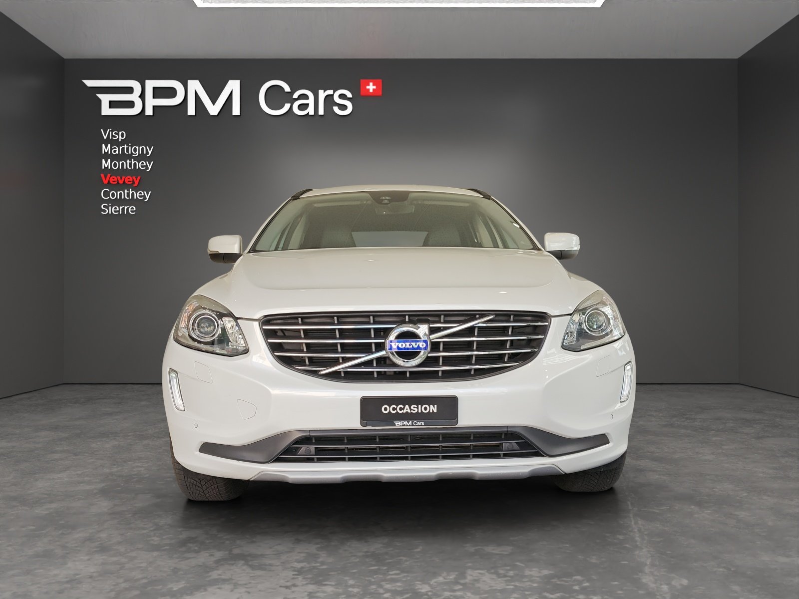 VOLVO XC60 D4 AWD Momentum Geartronic, Diesel, Occasion / Utilisé, Automatique - 2