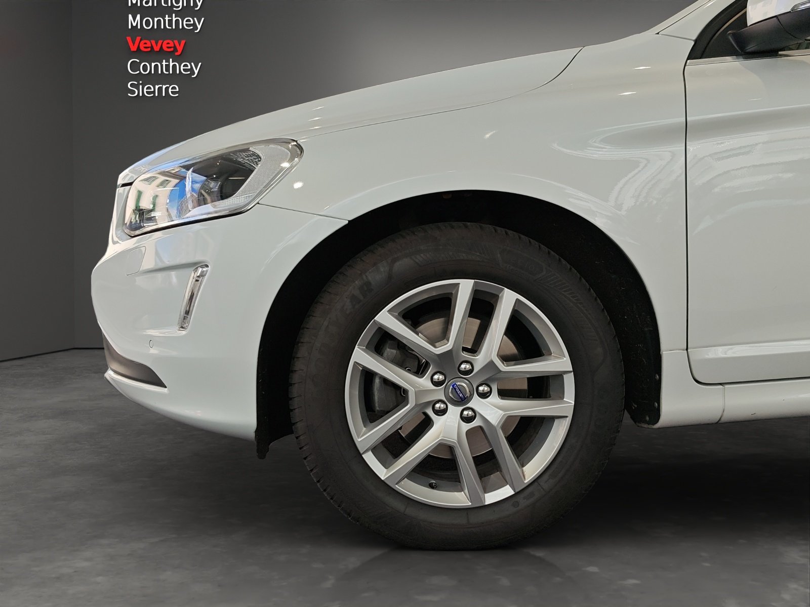 VOLVO XC60 D4 AWD Momentum Geartronic, Diesel, Occasion / Utilisé, Automatique - 6