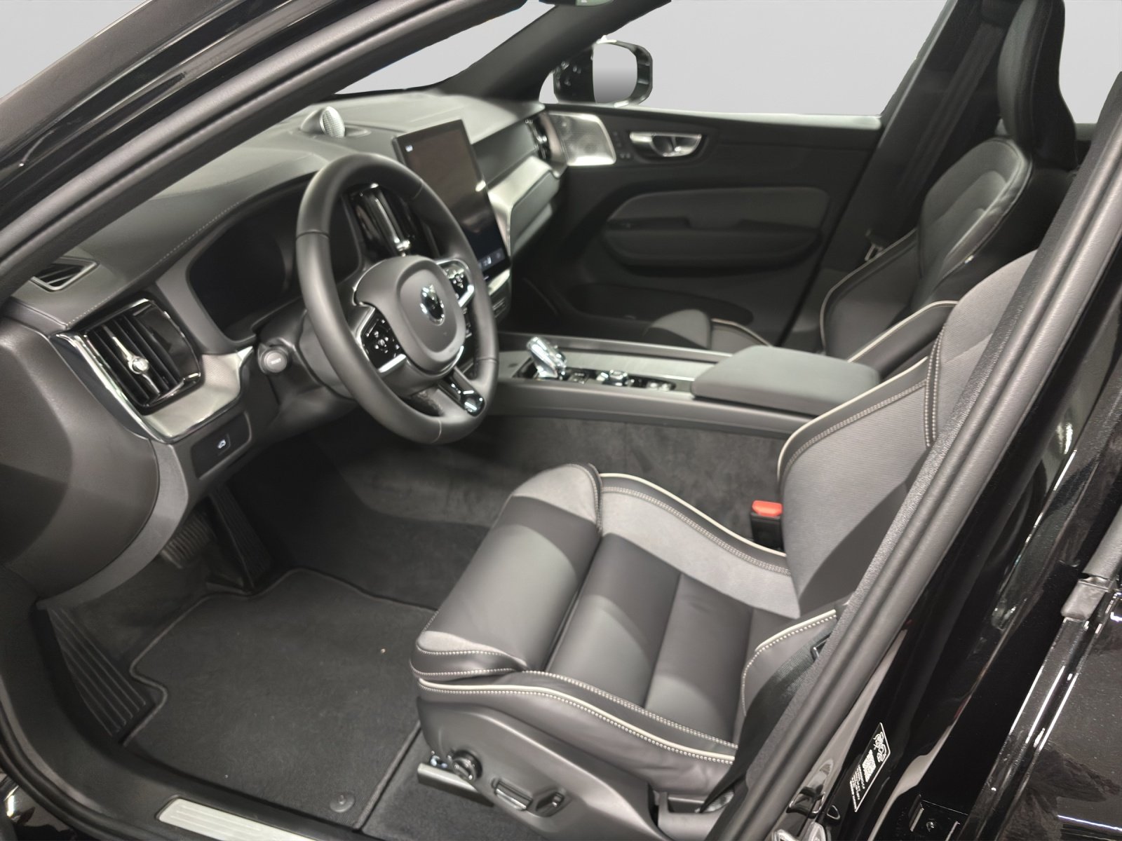 VOLVO XC60 2.0 B5 MH Black Edition AWD, Hybride Leggero Benzina/Elettrica, Occasioni / Usate, Automatico - 4