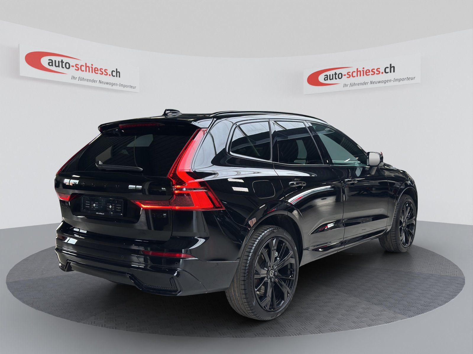 VOLVO XC60 T6 eAWD PluginHybrid Black Edition Plus Geartroni, Plug-in-Hybrid Benzina/Elettrica, Occasioni / Usate, Automatico - 5