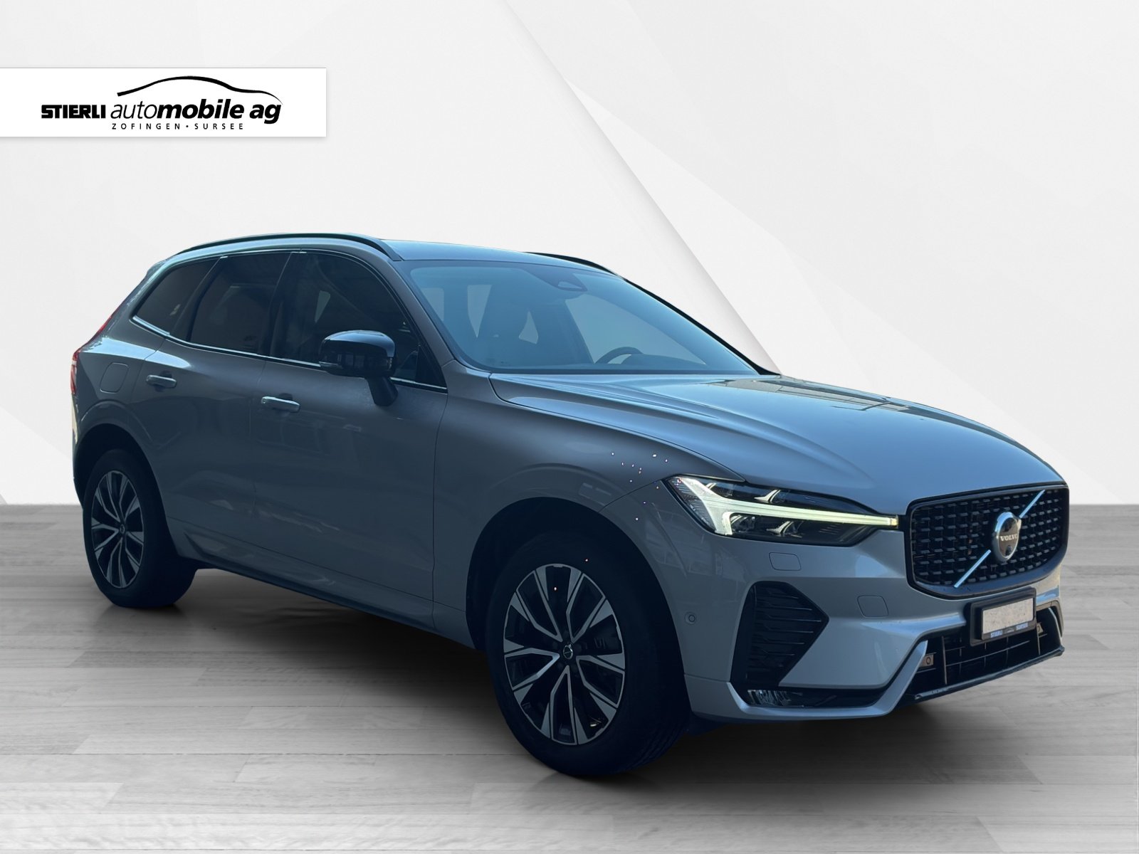 VOLVO XC60 2.0 B4 MH Plus Dark AWD, Mild-Hybrid Diesel/Elektro, Occasion / Gebraucht, Automatik - 3