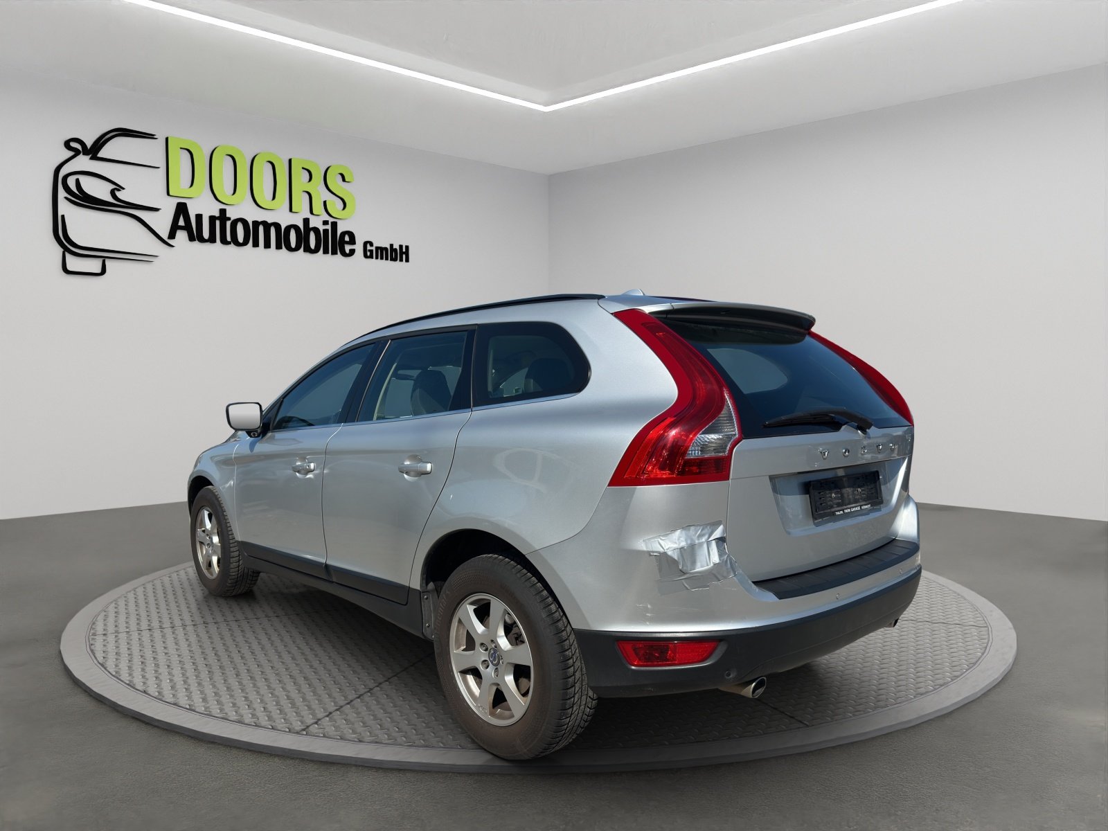 VOLVO XC60 D4 AWD Momentum Geartronic, Diesel, Second hand / Used, Automatic - 6