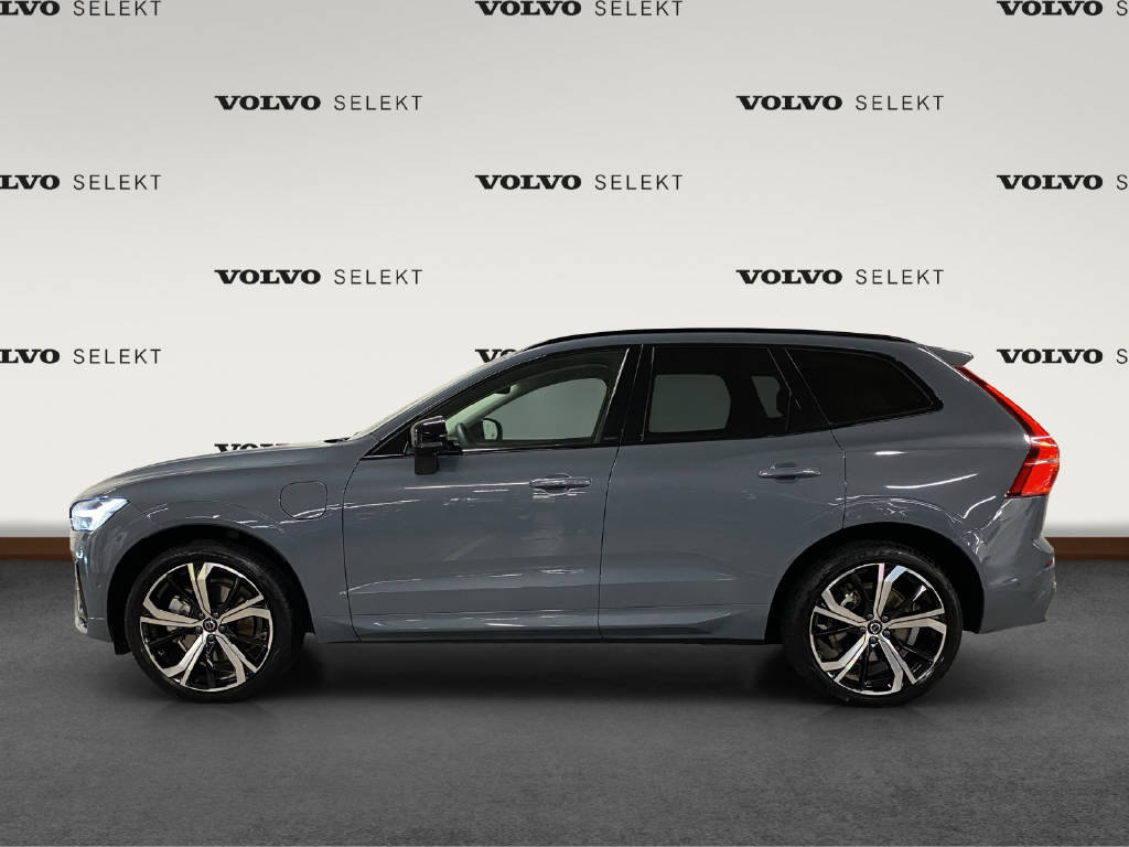 VOLVO XC60 2.0 T6 TE Ultimate Dark eAWD, Plug-in-Hybrid Petrol/Electric, Second hand / Used, Automatic - 2