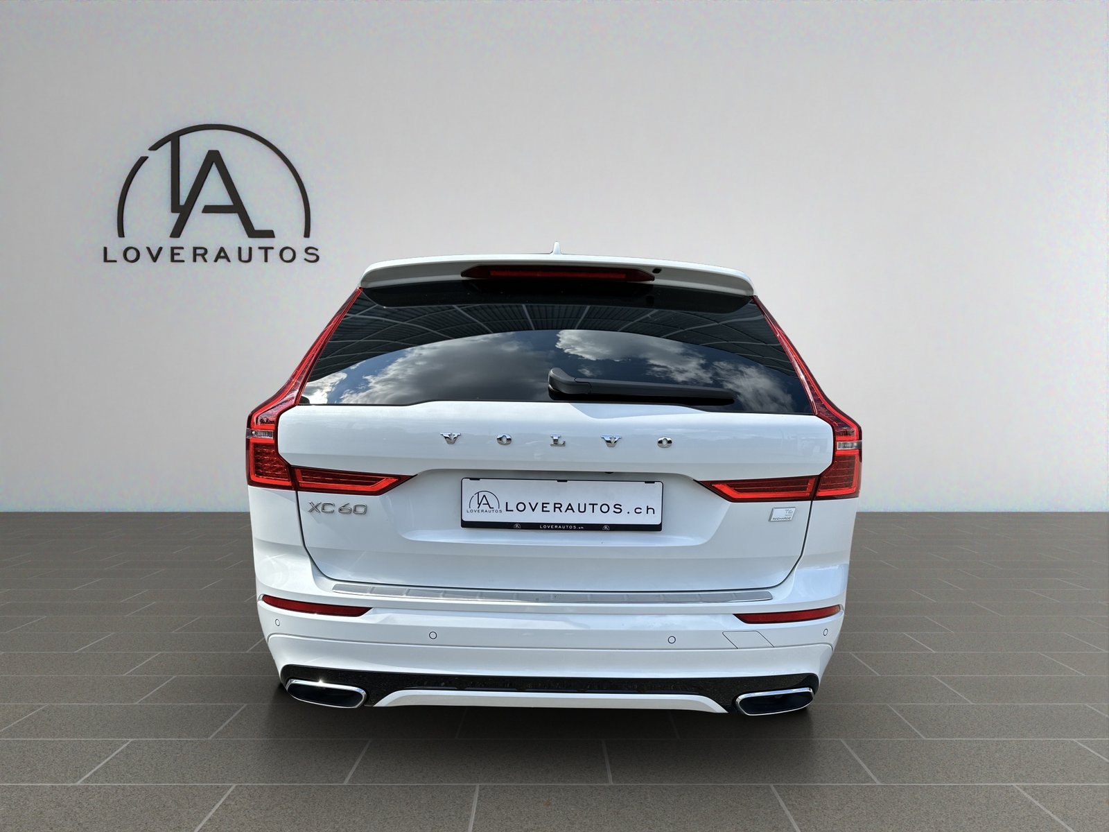 VOLVO XC60 T6 eAWD R-Design Geartronic, Plug-in-Hybrid Petrol/Electric, Second hand / Used, Automatic - 4