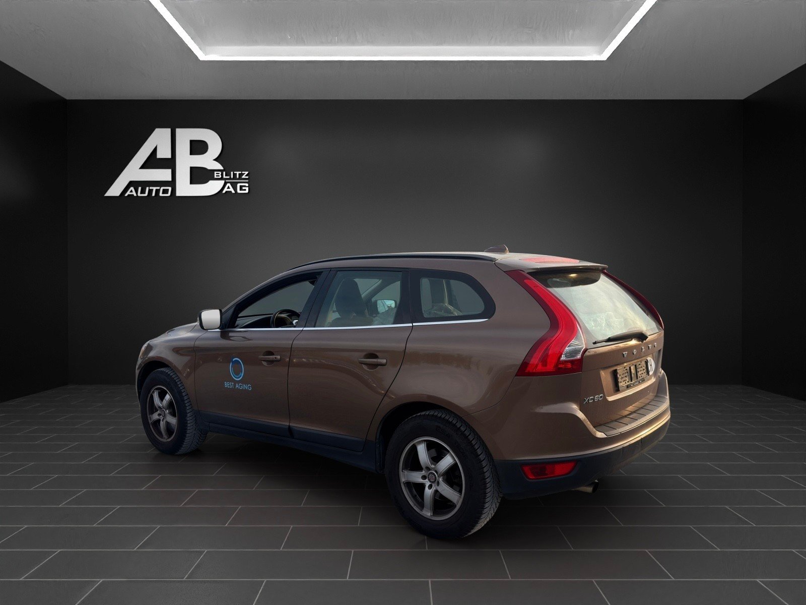 VOLVO XC60 2.4D Momentum, Diesel, Occasion / Utilisé, Manuelle - 3