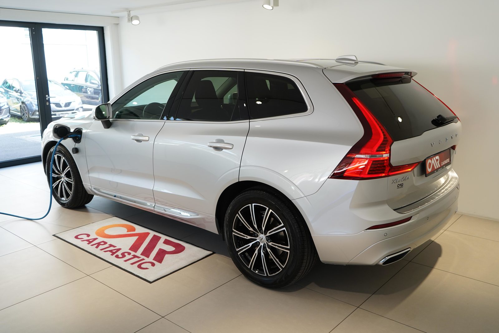 VOLVO XC60 2.0 T6 TE Inscription eAWD, Hybride Rechargeable Essence/Électricité, Occasion / Utilisé, Automatique - 3