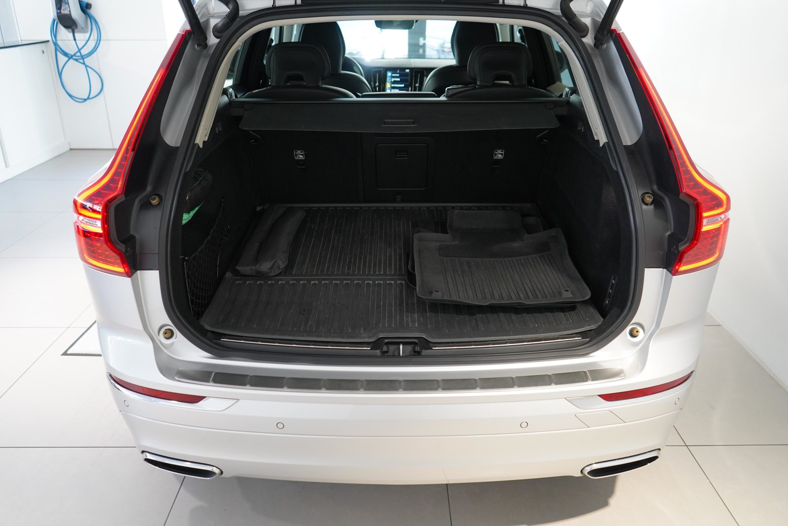VOLVO XC60 2.0 T6 TE Inscription eAWD, Hybride Rechargeable Essence/Électricité, Occasion / Utilisé, Automatique - 5