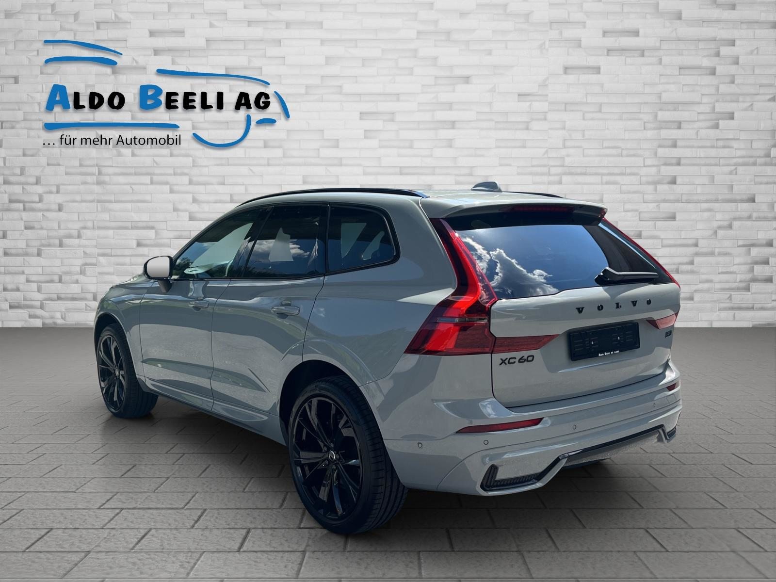 VOLVO XC60 2.0 B5 MH Black Edition AWD, Hybride Léger Essence/Électricité, Occasion / Utilisé, Automatique - 4