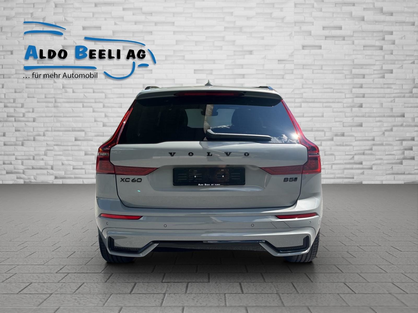 VOLVO XC60 2.0 B5 MH Black Edition AWD, Hybride Léger Essence/Électricité, Occasion / Utilisé, Automatique - 5