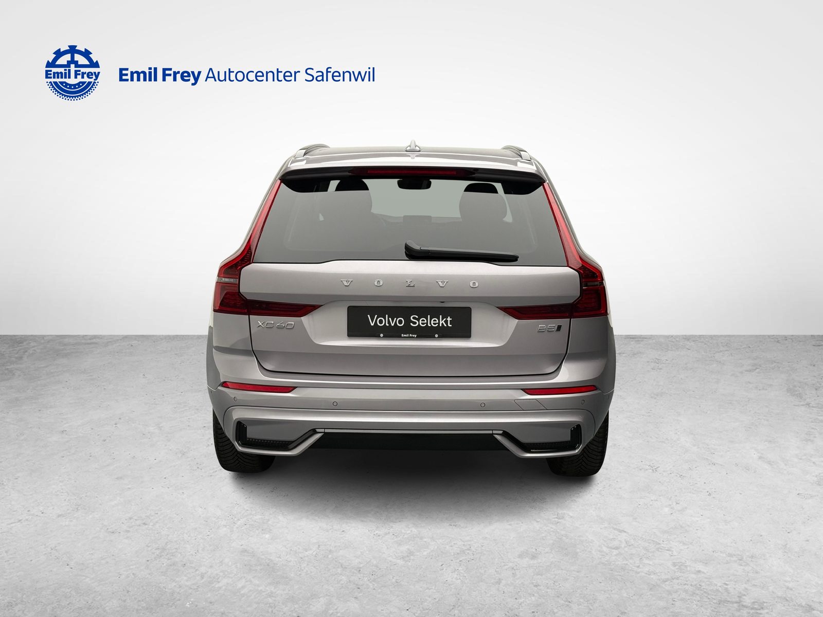 VOLVO XC60 2.0 B5 MH Plus Dark AWD, Hybride Léger Essence/Électricité, Occasion / Utilisé, Automatique - 4
