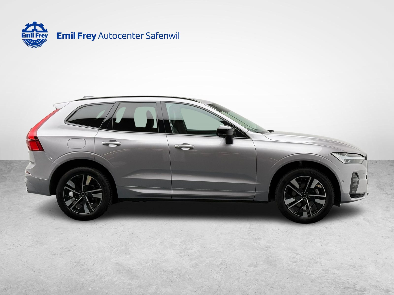 VOLVO XC60 2.0 B5 MH Plus Dark AWD, Hybride Léger Essence/Électricité, Occasion / Utilisé, Automatique - 6
