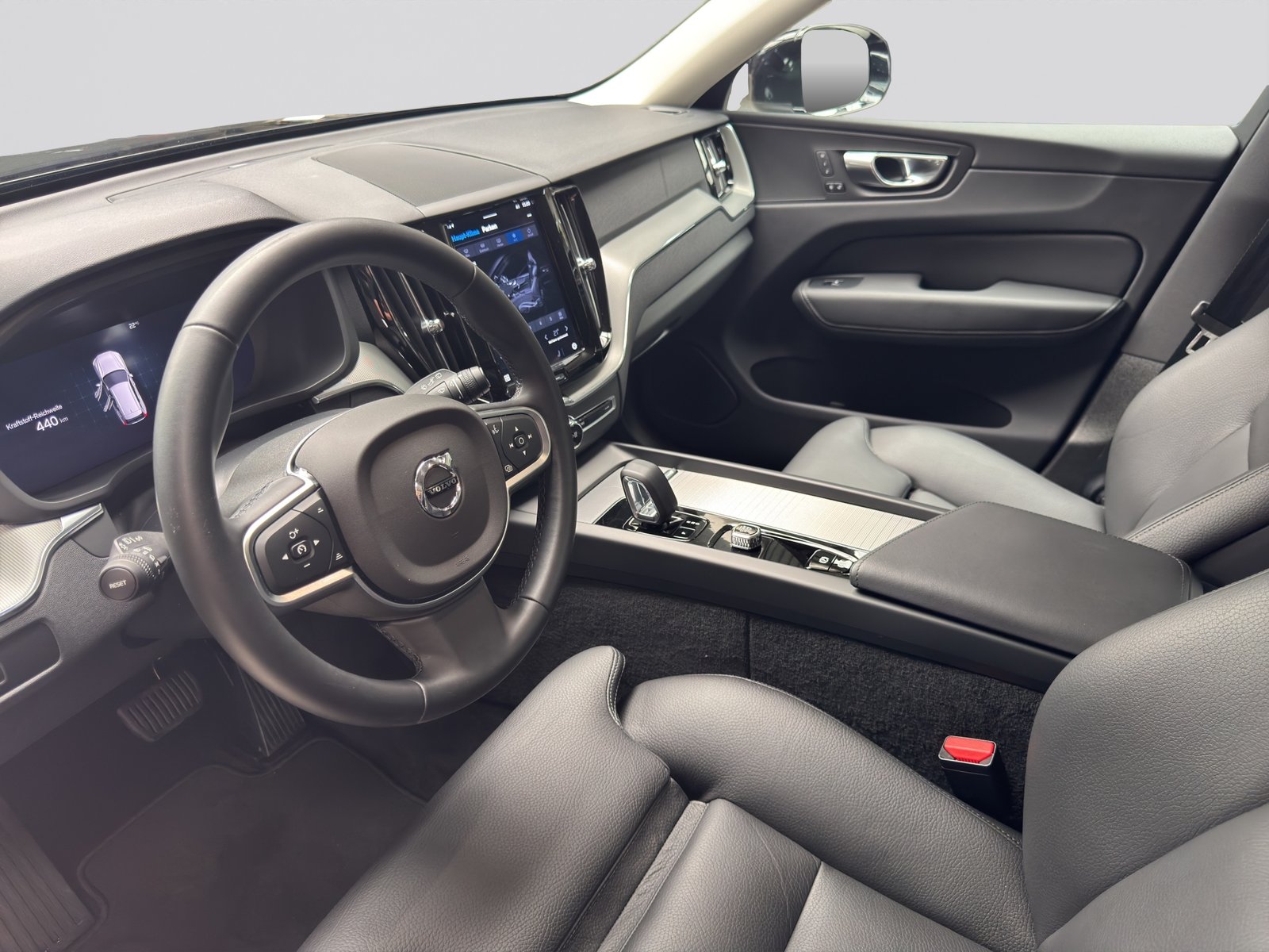 VOLVO XC60 B5 Benzin Mild Hybrid AWD Core Geartronic, Hybride Léger Essence/Électricité, Occasion / Utilisé, Automatique - 7