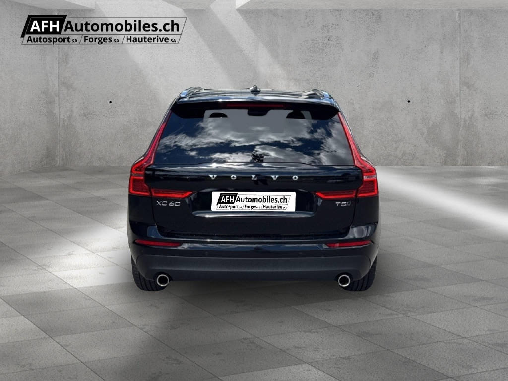 VOLVO XC60 2.0 T5 Momentum AWD, Essence, Occasion / Utilisé, Automatique - 4