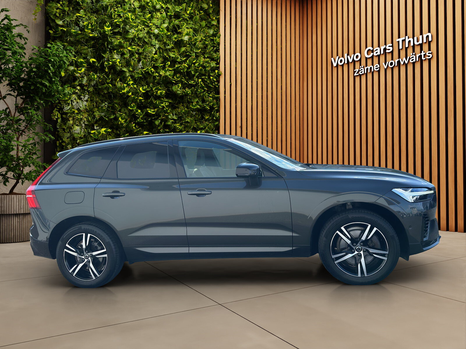 VOLVO XC60 2.0 T8 TE R-Design eAWD, Plug-in-Hybrid Petrol/Electric, Second hand / Used, Automatic - 4