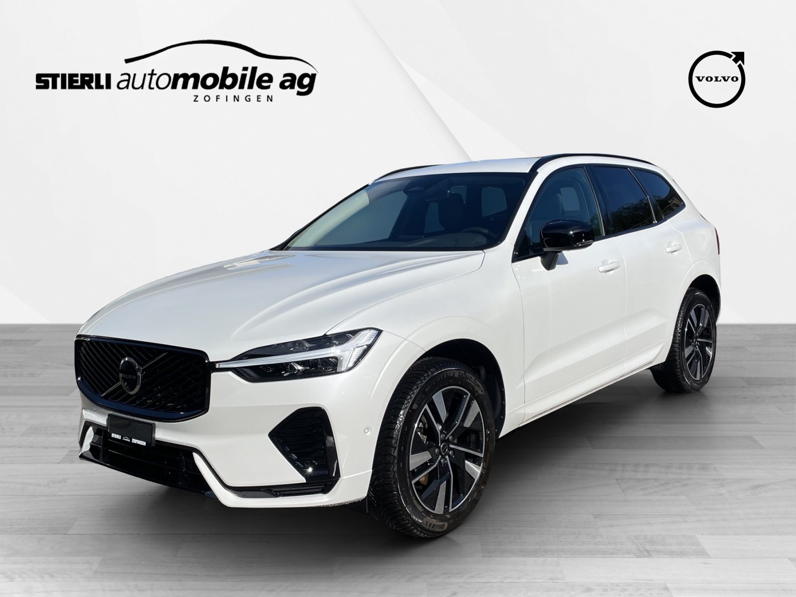 VOLVO XC60 2.0 B5 MH Plus Dark AWD