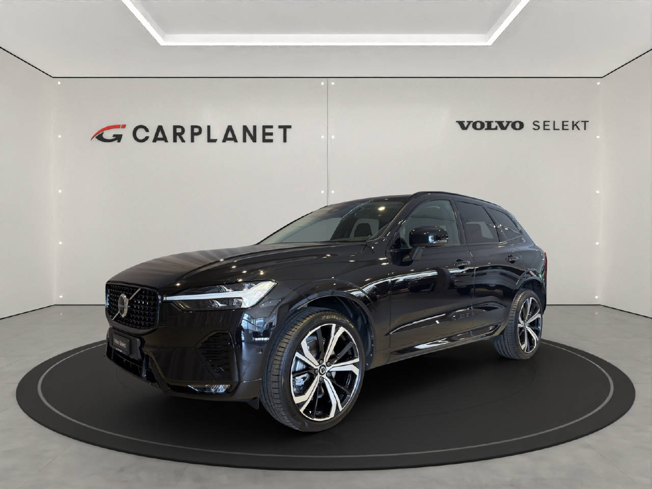 VOLVO XC60 2.0 B5 MH Ultimate Dark AWD