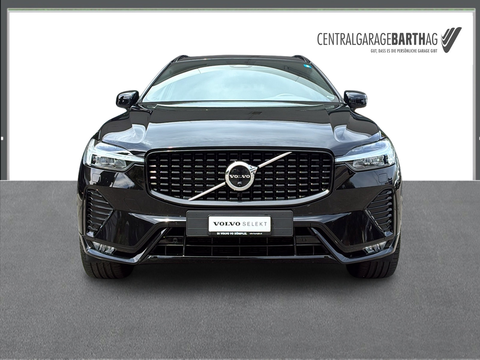 VOLVO XC60 2.0 B5 MH R-Design AWD, Mild-Hybrid Benzin/Elektro, Occasion / Gebraucht, Automatik - 2