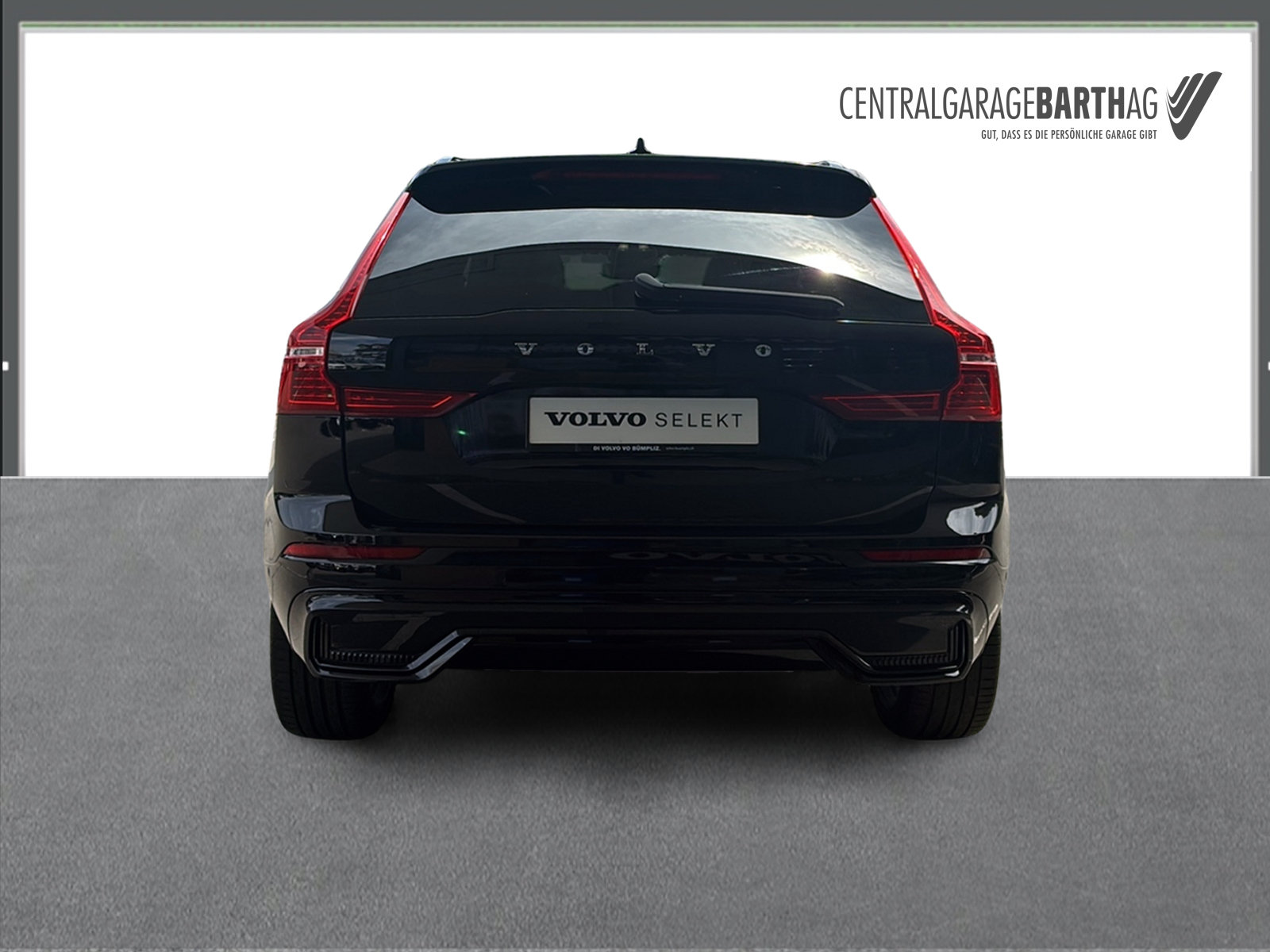 VOLVO XC60 2.0 B5 MH R-Design AWD, Mild-Hybrid Benzin/Elektro, Occasion / Gebraucht, Automatik - 7