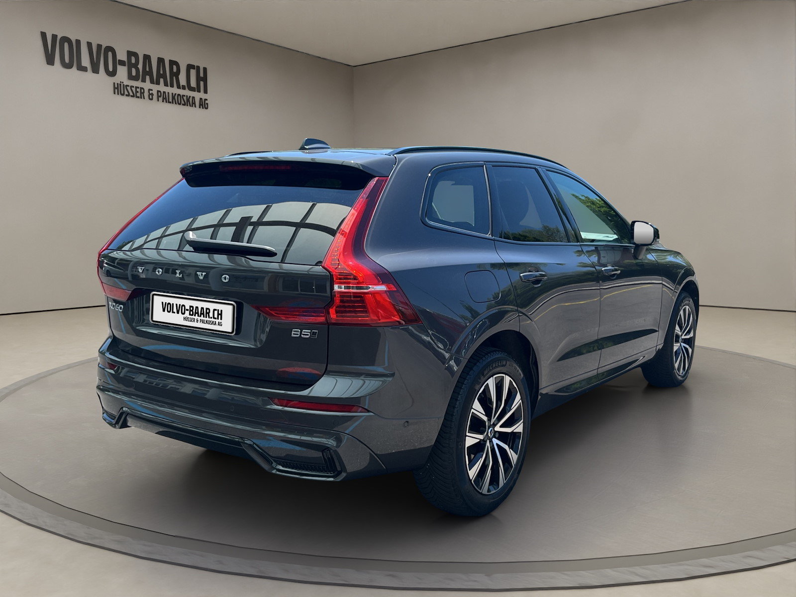 VOLVO XC60 2.0 B5 MH Plus Dark AWD, Hybride Leggero Benzina/Elettrica, Occasioni / Usate, Automatico - 5