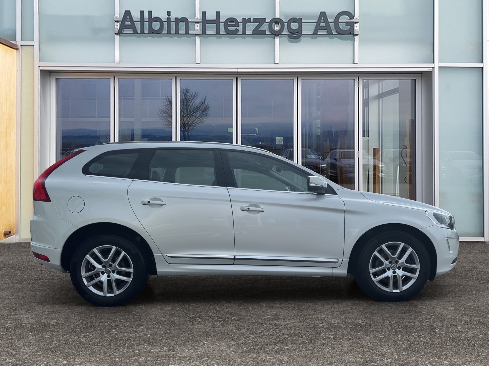 VOLVO XC60 2.4 D4 Summum AWD S/S, Diesel, Occasion / Gebraucht, Automatik - 5