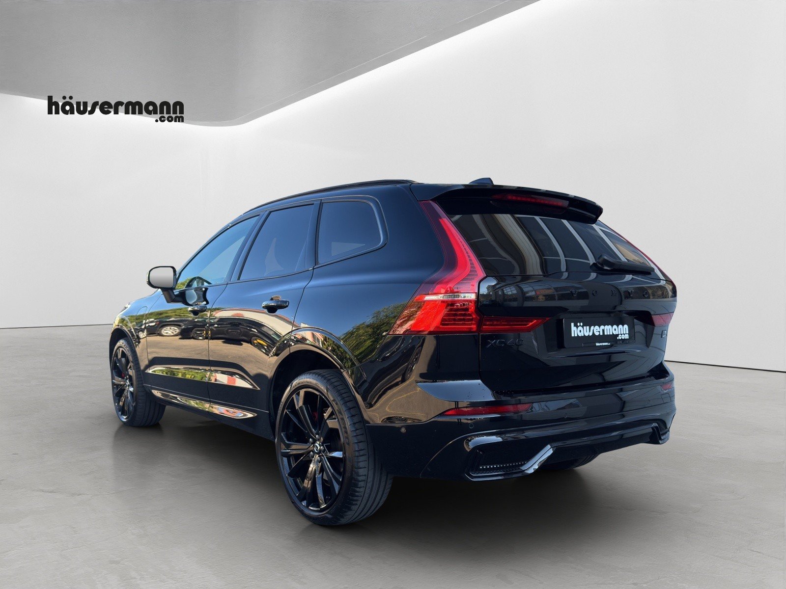 VOLVO XC60 2.0 T8 TE XCENTRIC Black Edition eAWD, Plug-in-Hybrid Petrol/Electric, Second hand / Used, Automatic - 4