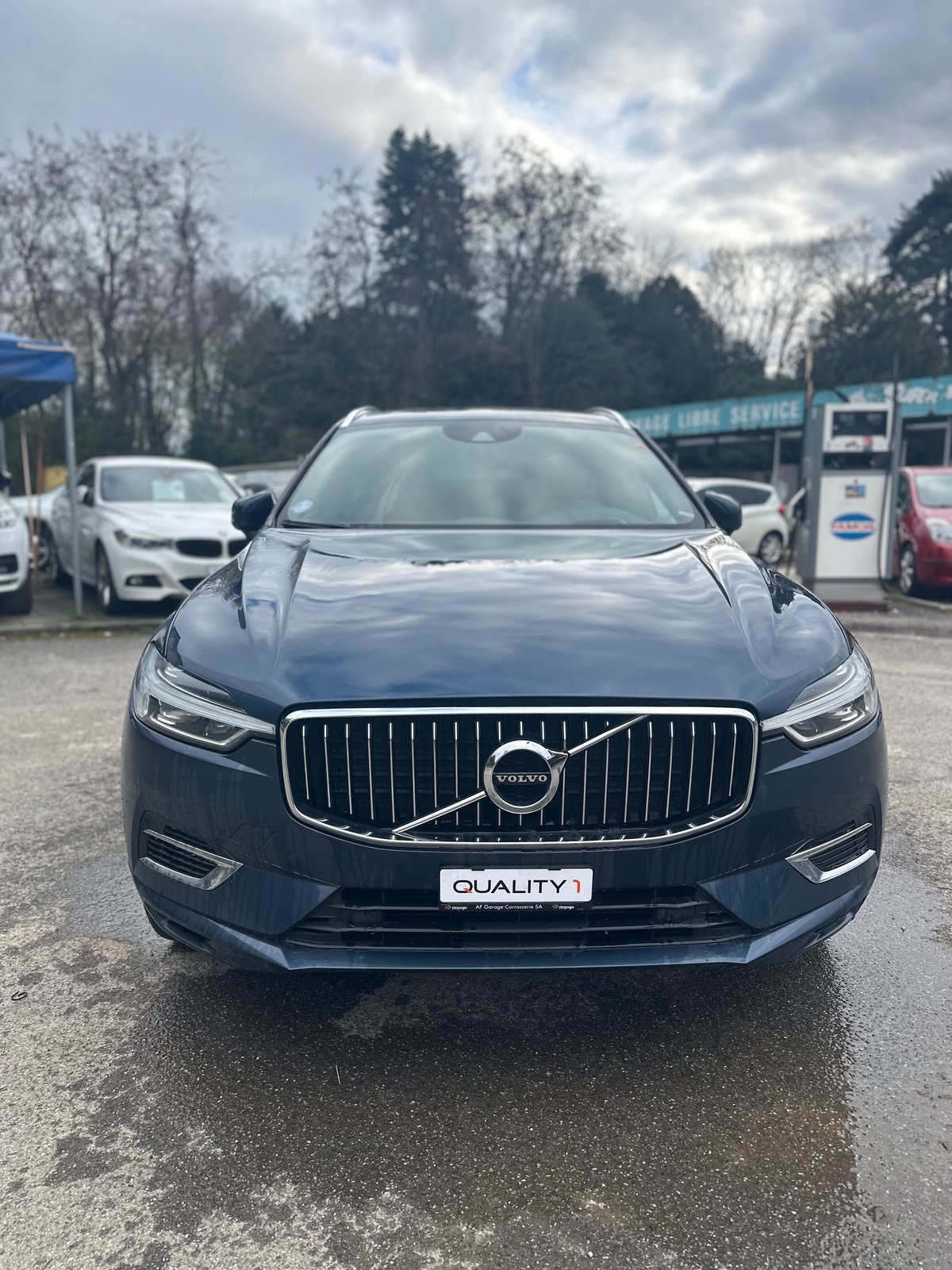 VOLVO XC60 T8 eAWD Inscription Geartronic, Plug-in-Hybrid Benzin/Elektro, Occasion / Gebraucht, Automatik - 2
