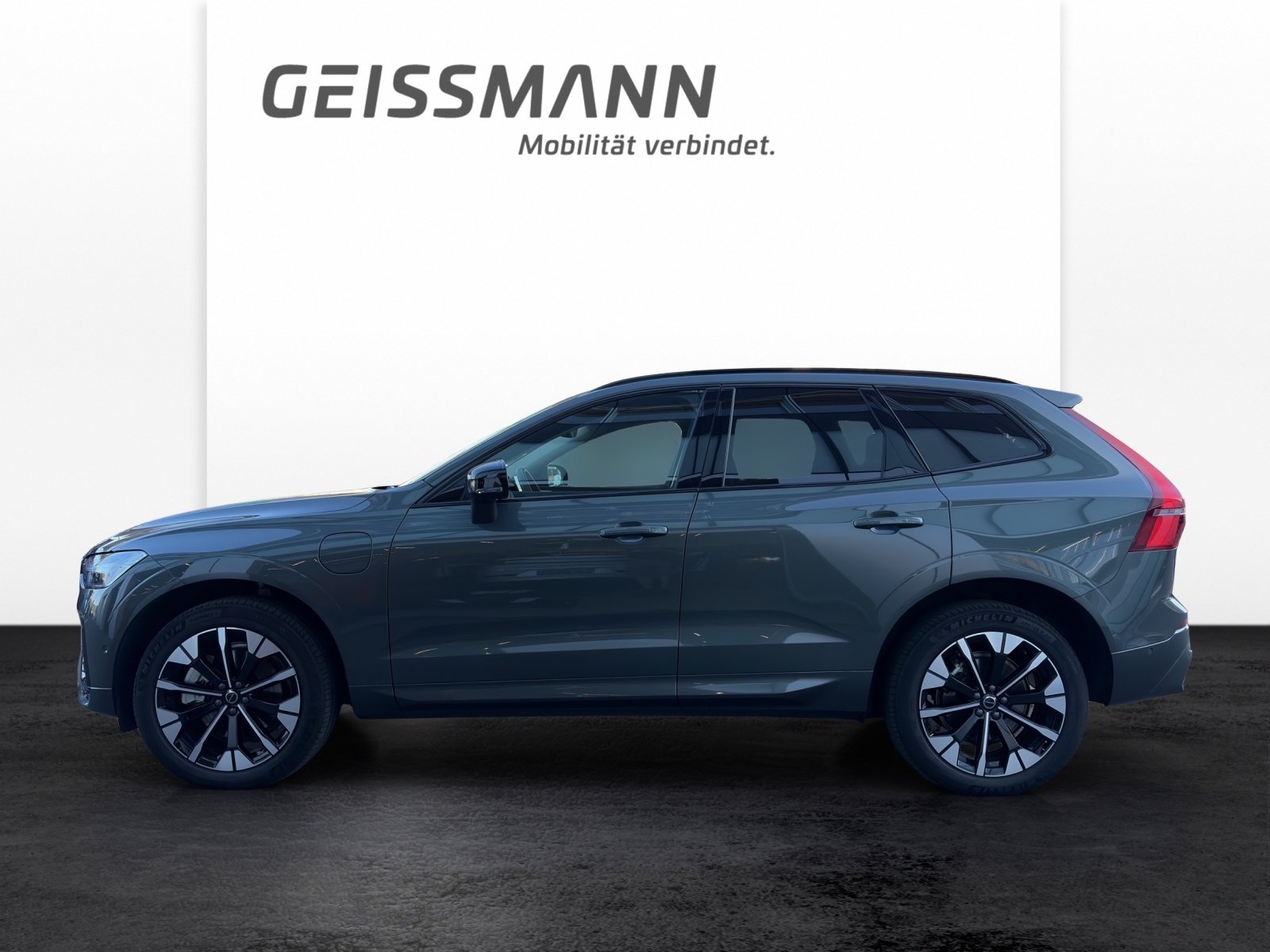 VOLVO XC60 2.0 T8 TE Ultra Dark eAWD, Plug-in-Hybrid Benzin/Elektro, Occasion / Gebraucht, Automatik - 3