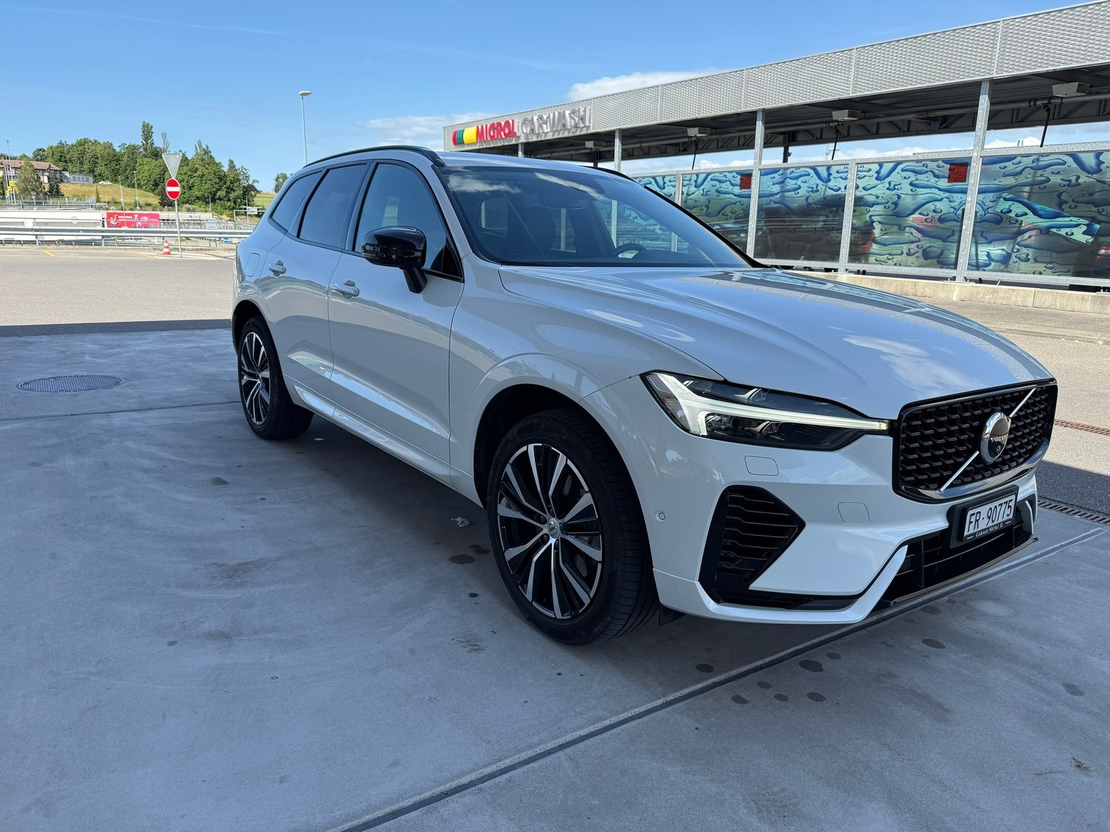 VOLVO XC60 2.0 T8 TE Ultimate Dark eAWD, Hybride Integrale Benzina/Elettrica, Occasioni / Usate, Automatico - 2