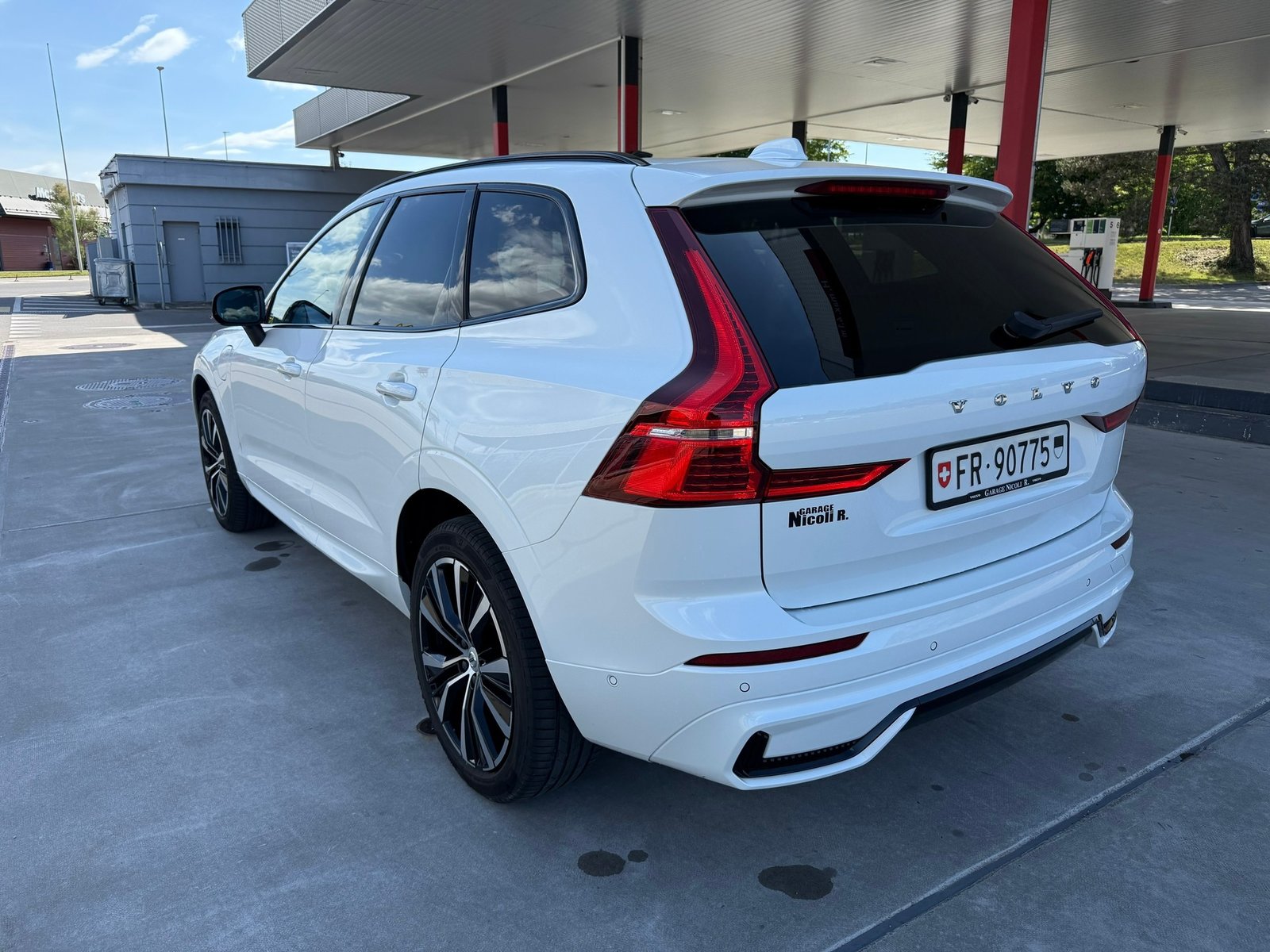 VOLVO XC60 2.0 T8 TE Ultimate Dark eAWD, Hybride Integrale Benzina/Elettrica, Occasioni / Usate, Automatico - 3