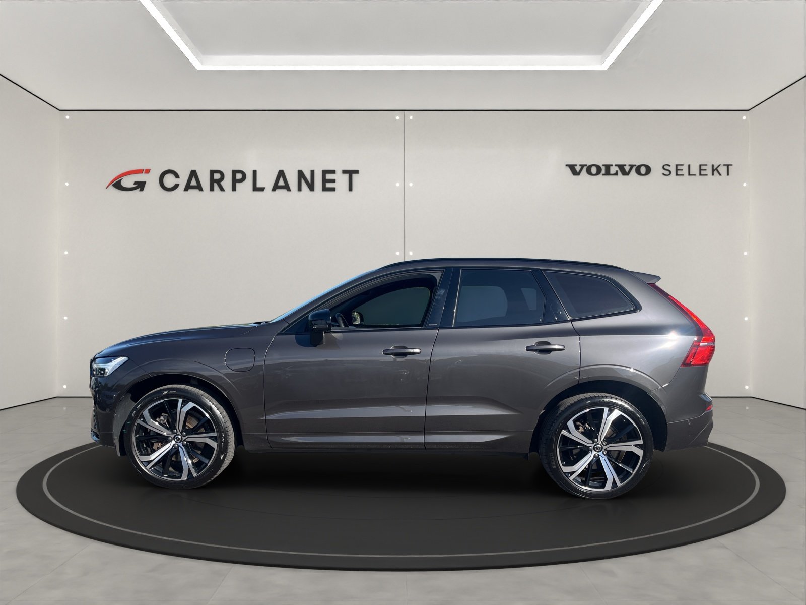 VOLVO XC60 2.0 T8 TE Ultimate Dark eAWD, Plug-in-Hybrid Benzina/Elettrica, Occasioni / Usate, Automatico - 2