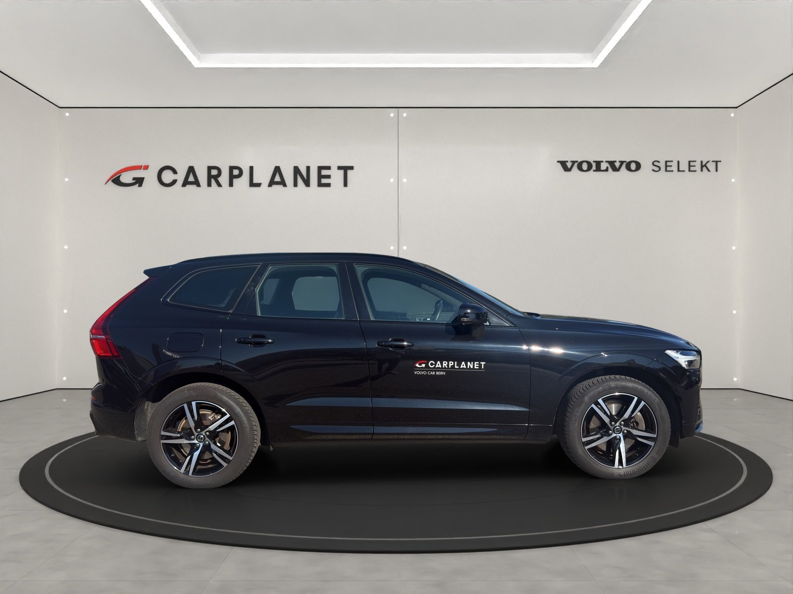 VOLVO XC60 2.0 B5 MH R-Design AWD ., Hybride Léger Diesel/Électricité, Occasion / Utilisé, Automatique - 2
